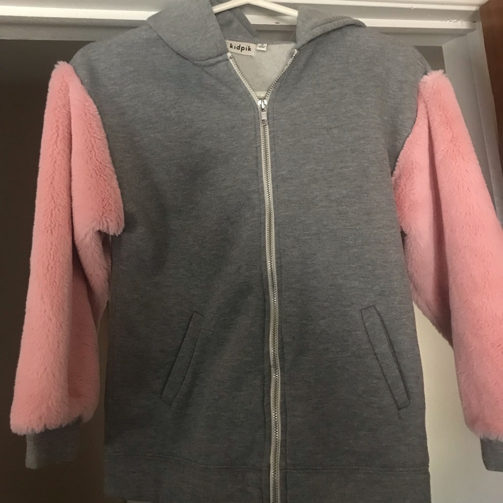 Zip up